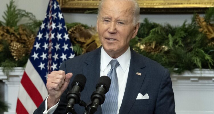 Joe Biden Al Assad Siria