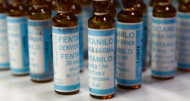 Contraloría detecta falta de ampollas de fentanilo y morfina en la Dirección de Salud de Carabineros