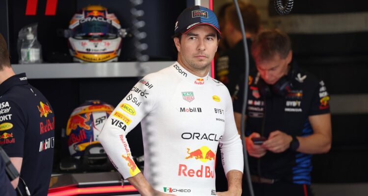 Checo Pérez no se va: Red Bull confirma secundario rol para mexicano tras su salida de la Fórmula 1