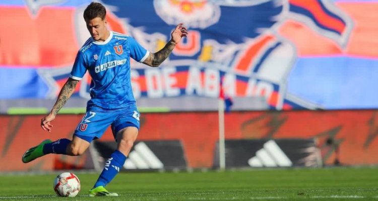 Franco Calderón fue ofrecido a Boca y se encienden las alarmas en La U.