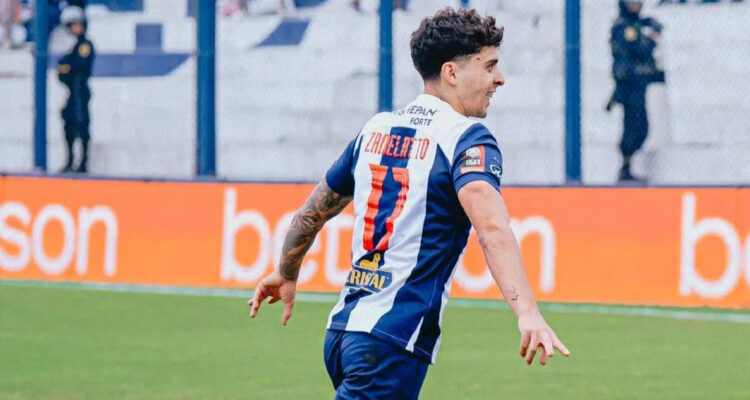Franco Zanelatto jugando para Alianza Lima