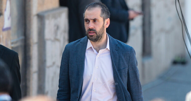 Grau reconoce que están “contra el tiempo” por proyecto de permisología: esperan sacarlo en enero