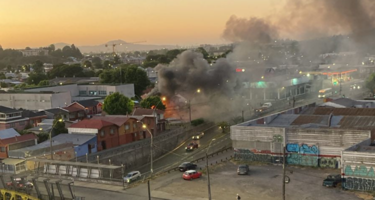 Incendio en centro de Concepción