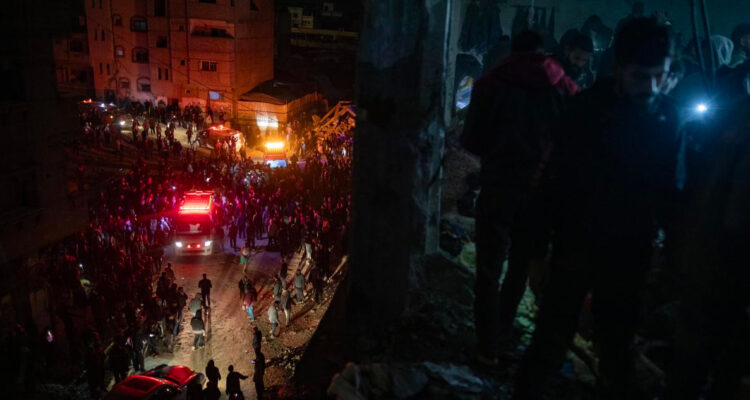 Israel confirma ataque a escuela de Gaza y acusa a Hamás de usar “escudos humanos”