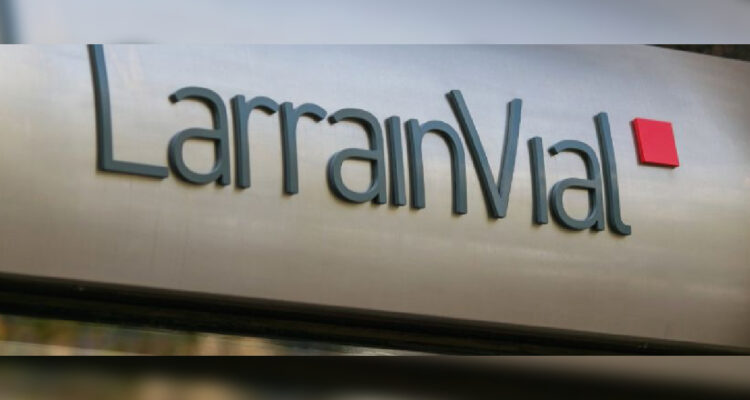 La arremetida de LarrainVial: presentó querella por estafa contra los Jalaff y dueños de STF Capital