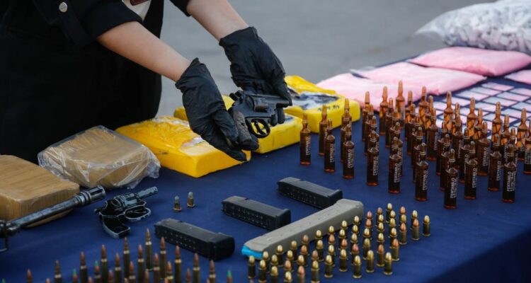 Cae banda narcotraficante “Los Soto” en Cerrillos: 14 detenidos y decomiso de 33 kilos de drogas