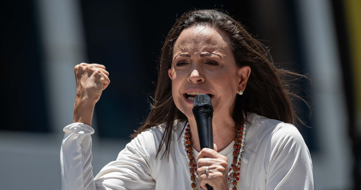 María Corina Machado confía en que los militares están a “un paso de hacer lo correcto” en Venezuela