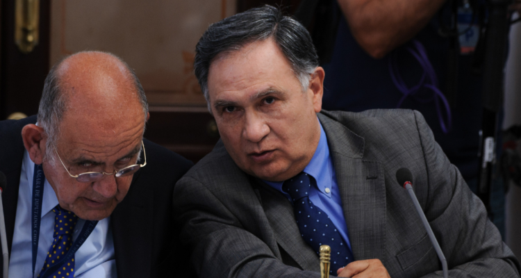 Mellado (RN) tras anuncio de censura en CEI: “Quieren a un presidente afin al Gobierno para manejarlo”