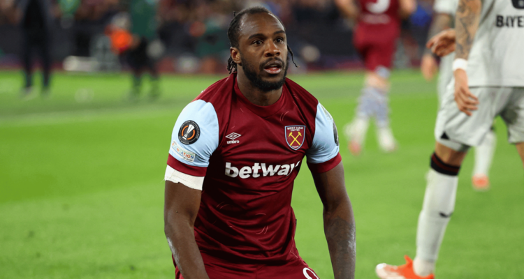 Michail Antonio recibió el alta tras grave accidente vehicular.