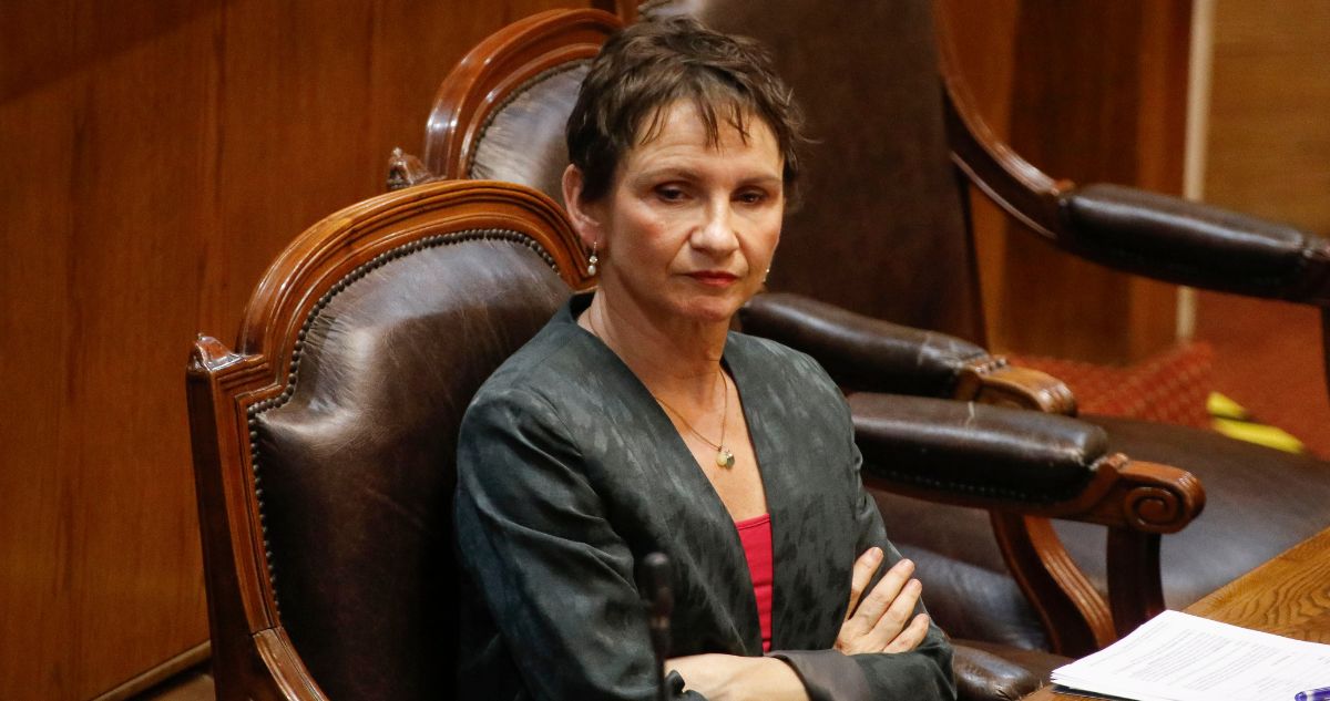 Tohá explica posible regularización de migrantes honestos y llama a no tratarlos como delincuentes