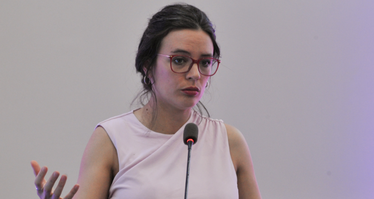 Oficialismo acusa aprovechamiento político tras citación de ministra Vallejo a CEI del caso Monsalve