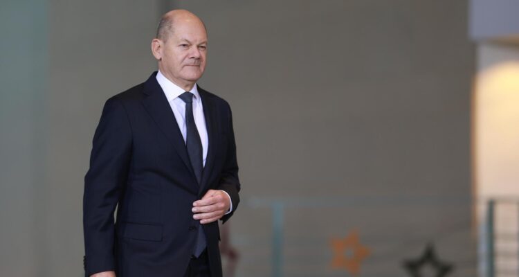 Alemania: inicia la sesión parlamentaria en la que el canciller Scholz presenta su moción de confianza