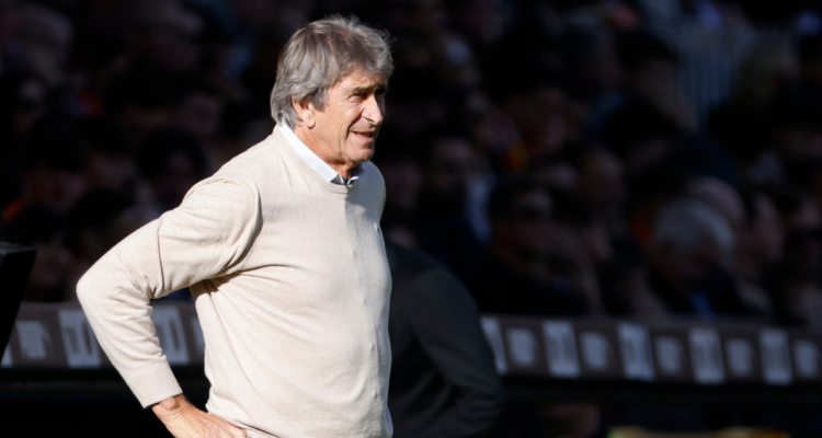 Pellegrini se lamenta al finalizar el año lejos de la cima en LaLiga: 