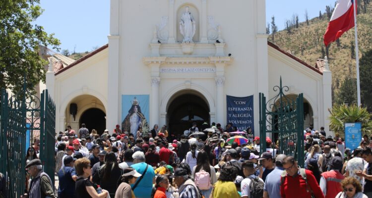 Carabineros desplegados por peregrinación a Lo Vásquez