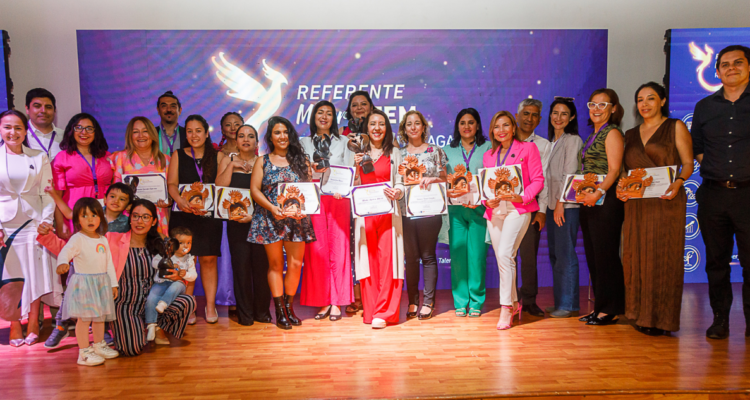 Premio LIQCAU: Reconocen a 14 mujeres líderes en el área STEM en Antofagasta
