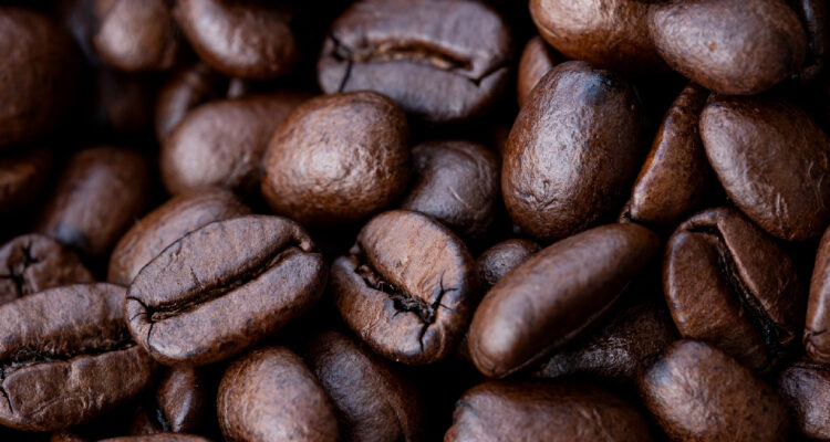 Producción de café en Colombia alcanzó los 13,41 millones de sacos, marcado por la subida de precios