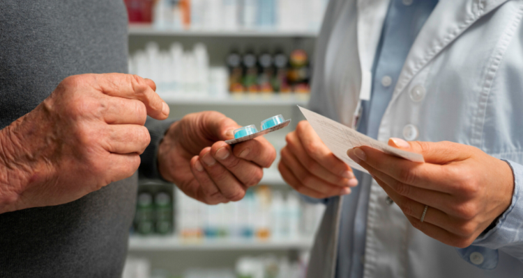 ¿Qué preguntas puedo hacerle a un químico farmacéutico?