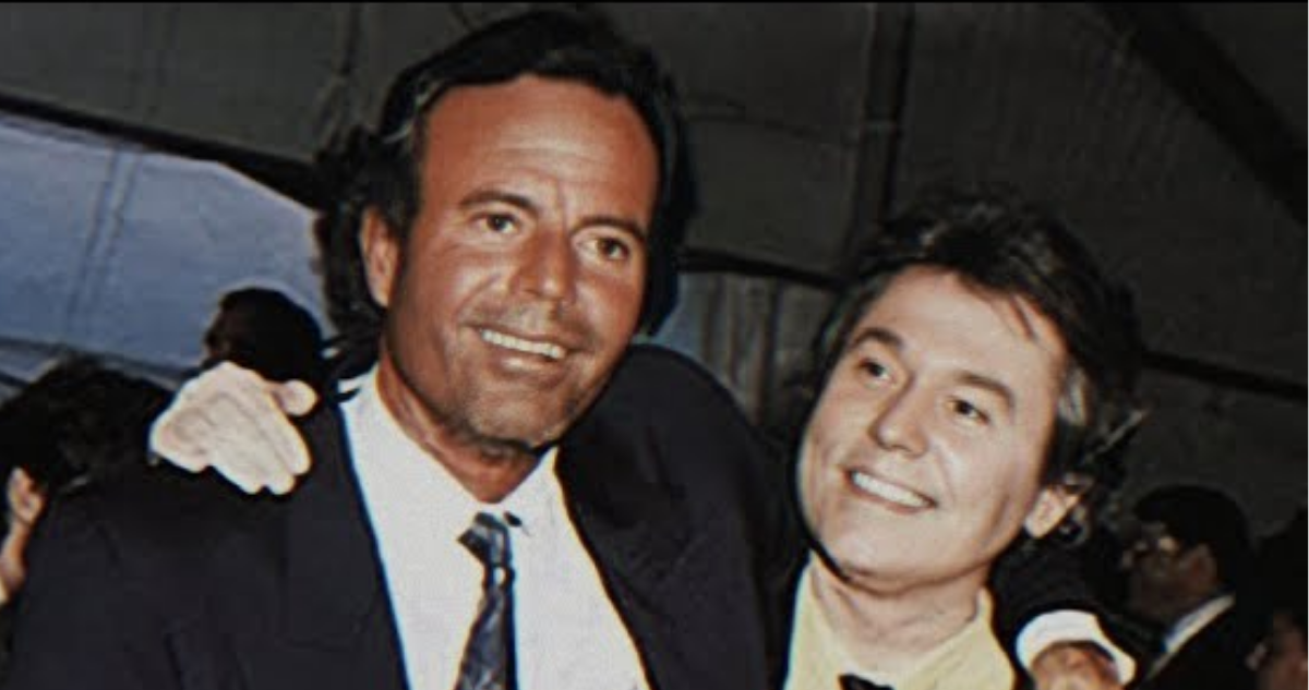 Julio Iglesias junto a Raphael en referencia a mensaje tras problema de salud