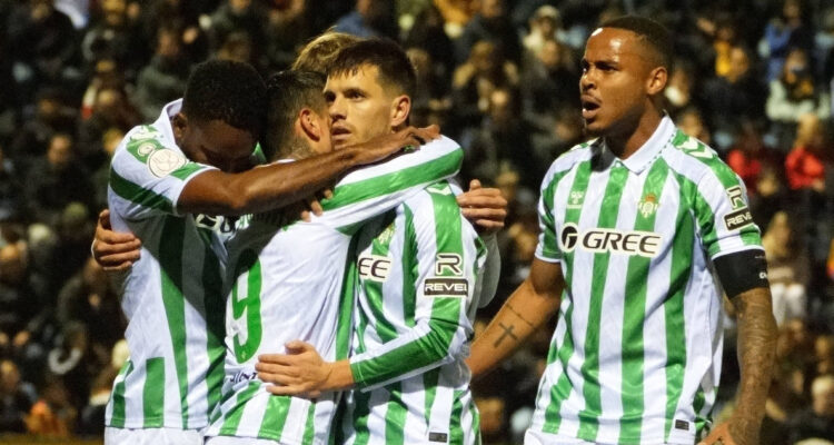 Real Betis celebra gol ante Sant Andreu en Copa del Rey