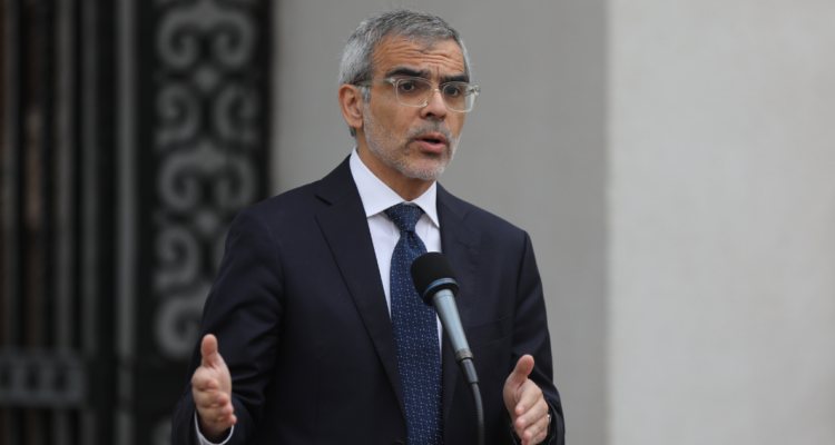 regularizacion acotada