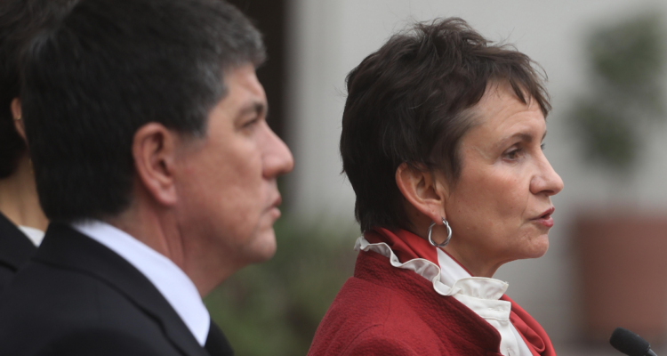 renuncia voluntaria monsalve