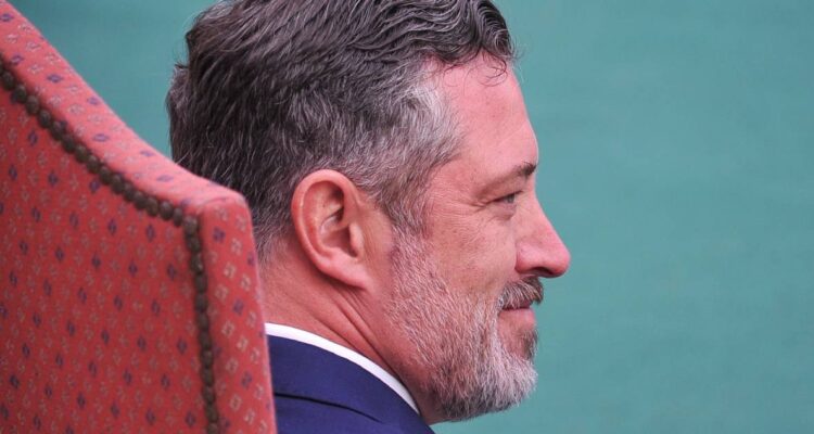 Sichel acusa déficit de $15 mil millones en municipio de Ñuñoa tras asumir alcaldía