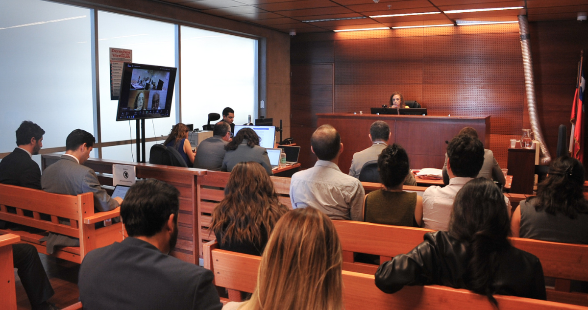 Tribunal oficiará a Gendarmería por no trasladar a Hermosilla a audiencia presencial por Caso Audio