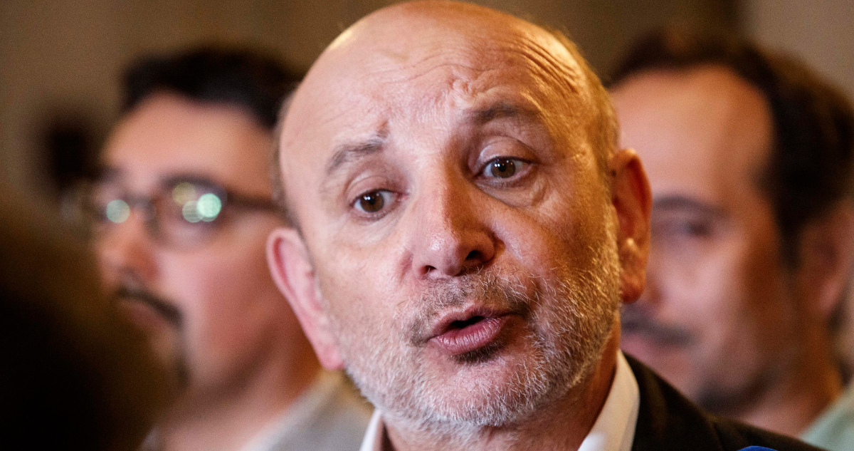 Senador Castro (PS) emplaza a Superintedencia de Salud por Ley Corta: “Nadie se puede lavar las manos”