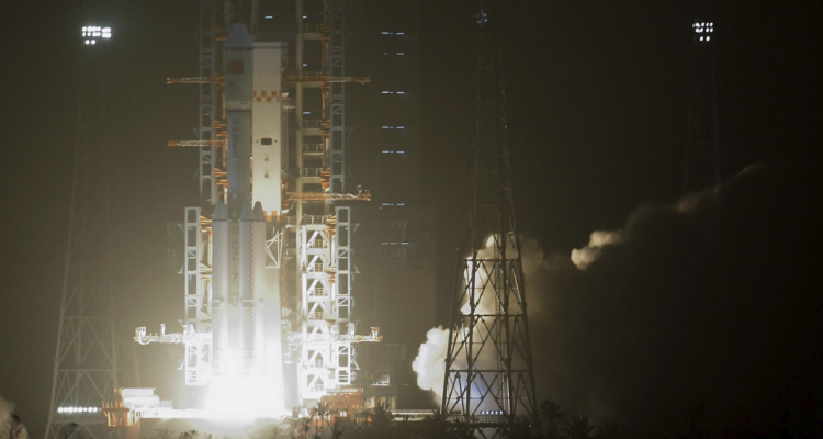 China inauguró su primera plataforma de lanzamiento de cohetes para misiones comerciales