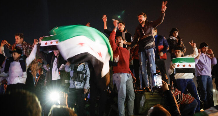 Economía de Siria se contrajo un 85% durante la guerra civil: ¿Qué le espera con la caída de al-Asad?