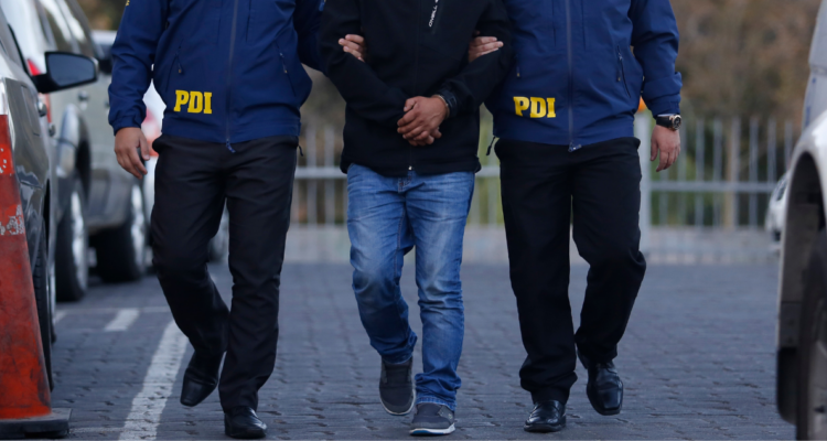 Detienen a 5 comuneros