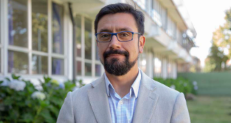 Renuncia vicerrectpr ufro renato hunter