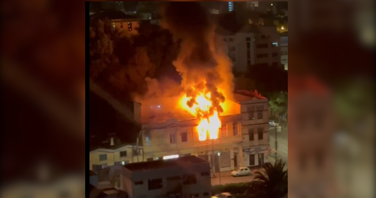 Amplían detención incendio Valparaíso