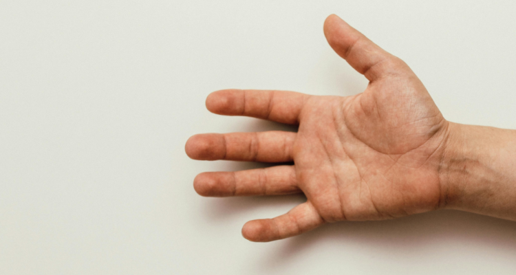 Un particular estudio vincularía el tamaño de los dedos con el consumo de alchol