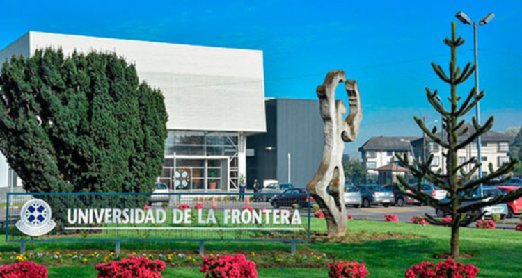Frontis de la Universidad de la Frontera por petición de renuncia del rector