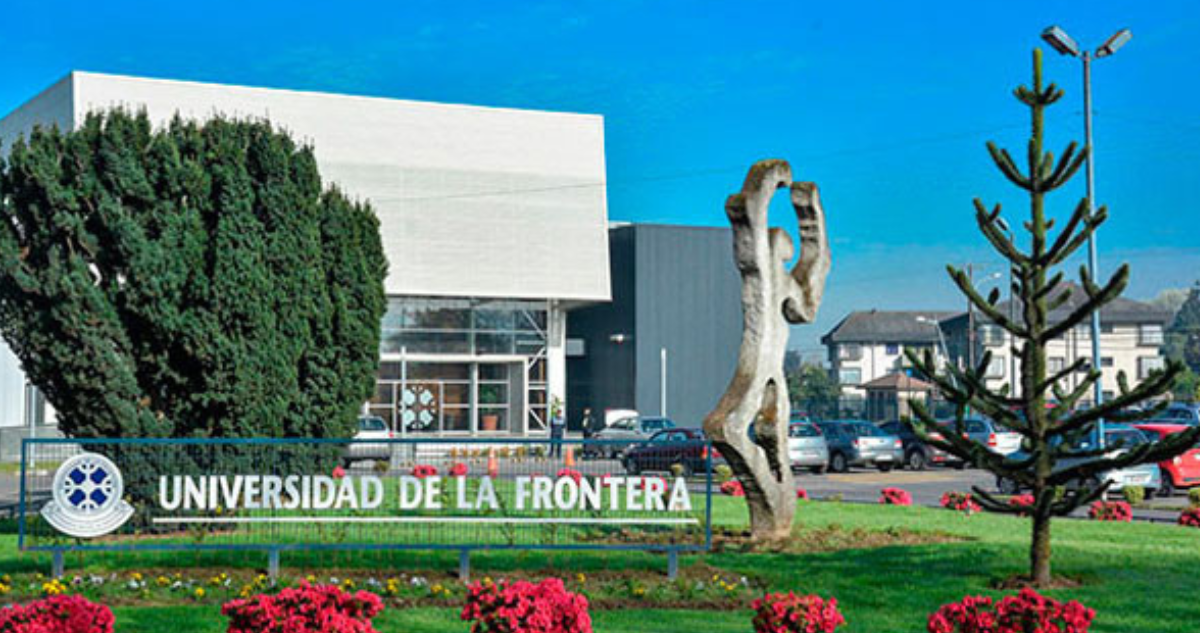 Frontis de la Universidad de la Frontera por petición de renuncia del rector