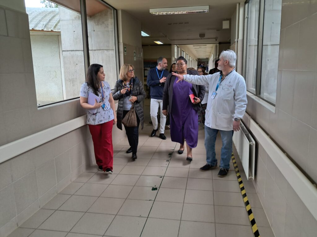 Delegación de la ONU en las instalaciones del Hospital Base de Osorno. 