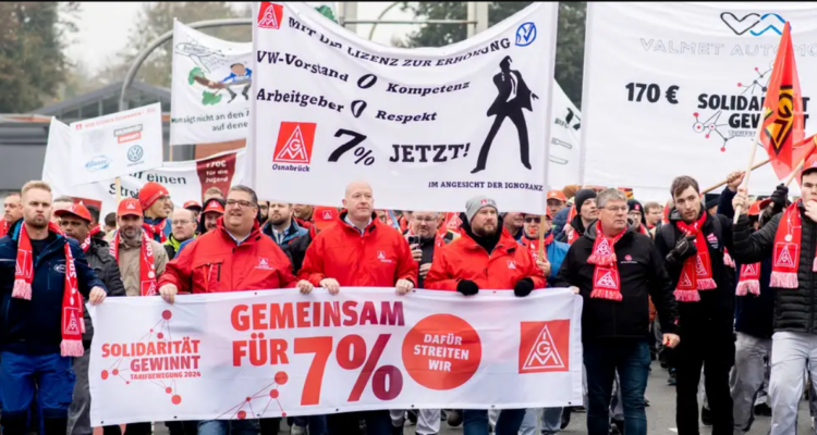 Idea de cerrar de fábricas sigue latente en Volkswagen y 68 mil empleados realizaron paros en Alemania