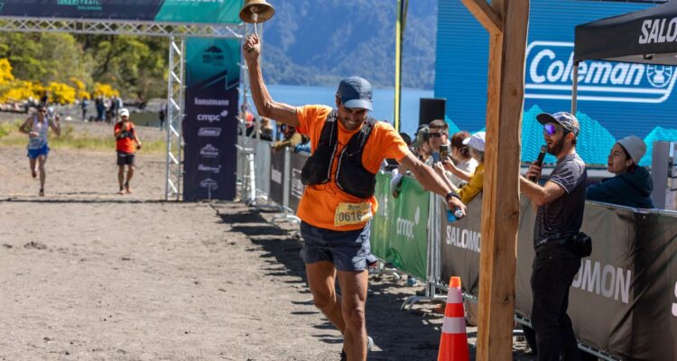 Andrés Sanhueza, el campeón de los 35K de Vulcano Ultra Trail 2024 y su emotiva dedicatoria de triunfo