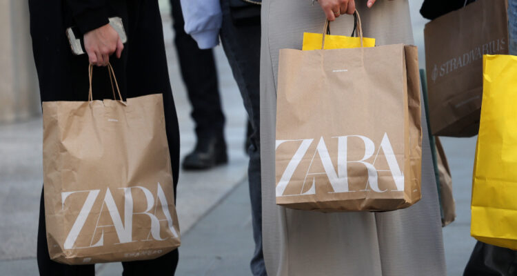 Los dueños de Zara marcan un récord en ganancias con sus casi 6 mil tiendas en todo el mundo