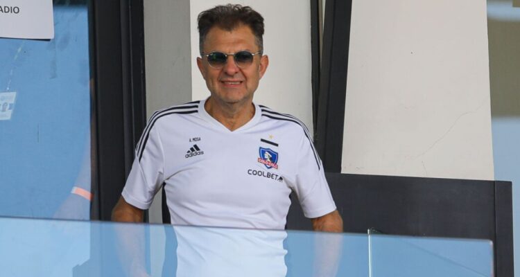 Aníbal Mosa, contento con plantel que formó Colo Colo este 2025