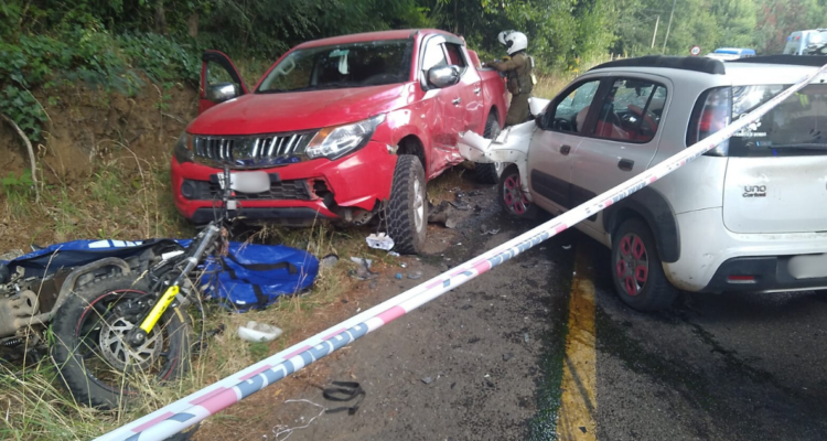 Colisión triple deja a un motociclista fallecido en ruta que une Villarrica y Lican Ray