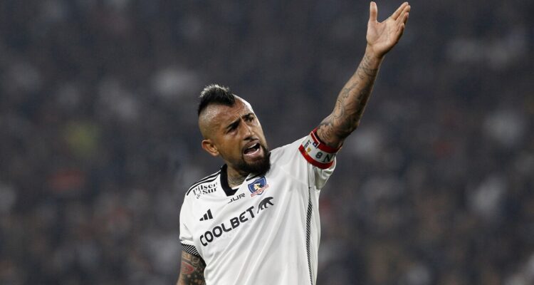 Arturo Vidal emplazó al Sifup y pidió ponerle fin al paro de futbolistas,