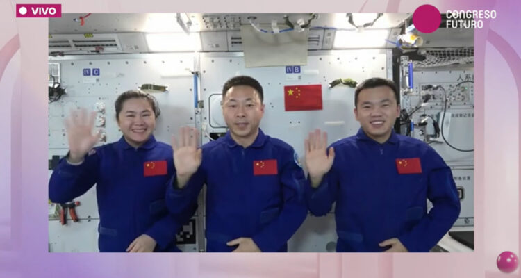 Astronautas chinos en el Congreso Futuro 2025