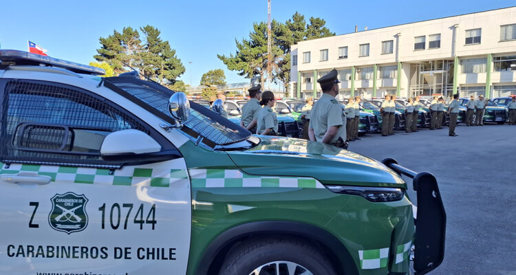 Carabineros reciben 14 nuevos autos para modernizar y reforzar la seguridad en la región del Bío Bío