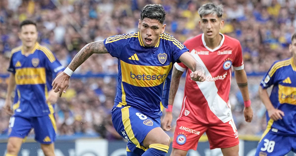 Boca Juniors y Argentinos se midieron en La Bombonera: debut oficial de Carlos Palacios