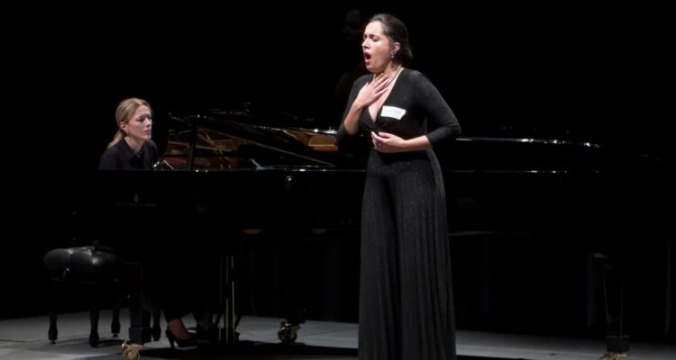 Cantantes podrán audicionar para múltiples centros y casas de ópera al mismo tiempo