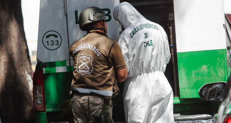 Encuentran cadáver de una mujer en el río Mapocho: Carabineros investiga el hallazgo