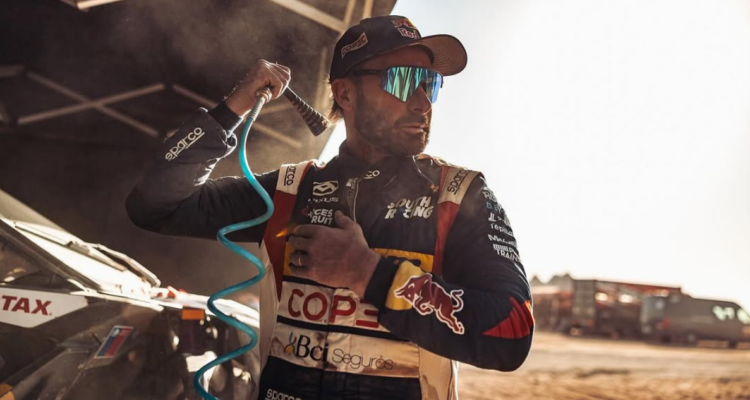 La alegría de Chaleco López tras finalizar segundo en el Dakar 2025: 