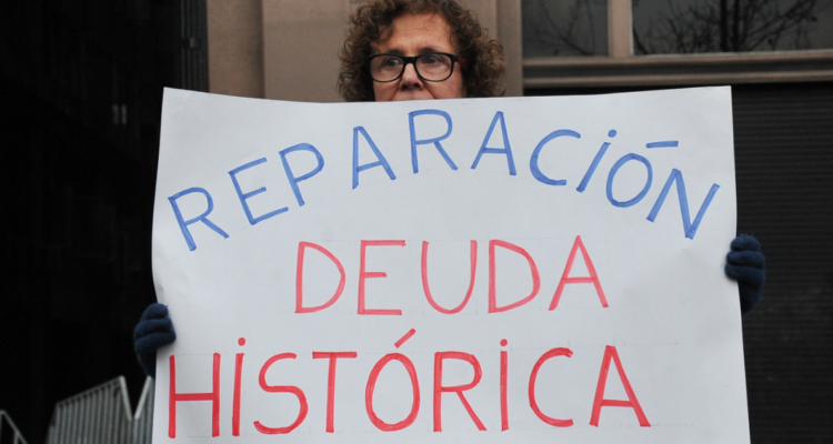 Comisión de Educación del Senado aprueba reparación de la deuda histórica docente y pasa a Hacienda